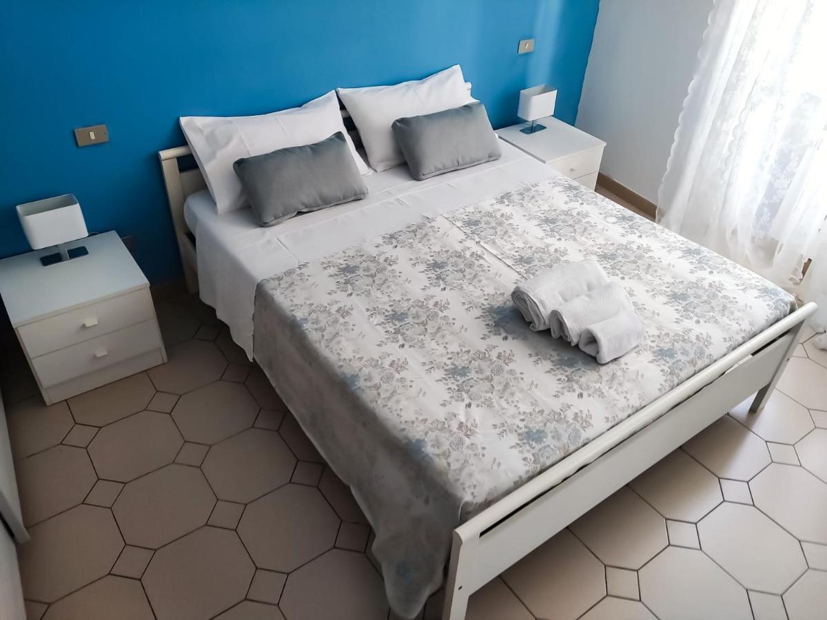 A Casa Di Leda Apartment ซาร์ซานา ภายนอก รูปภาพ