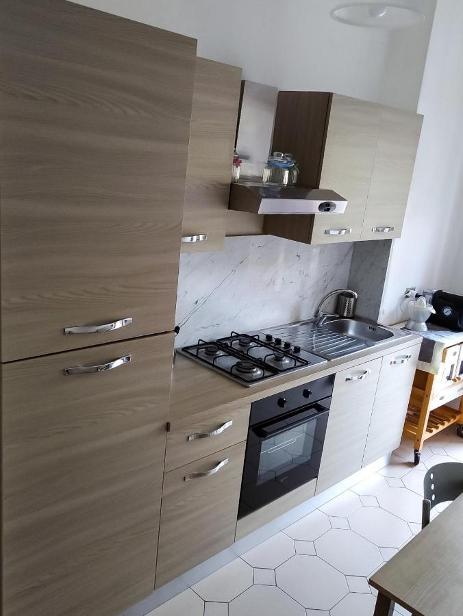 A Casa Di Leda Apartment ซาร์ซานา ภายนอก รูปภาพ